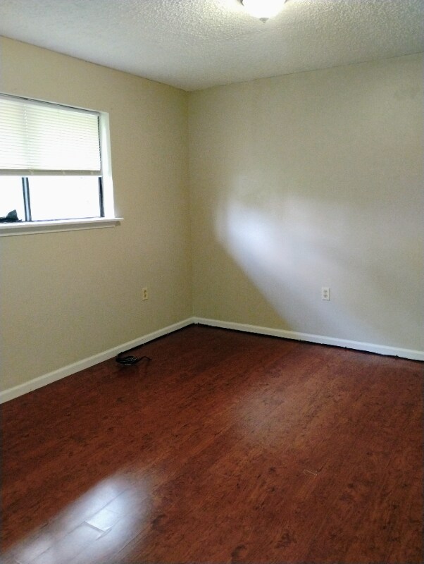 Photo - 1754 Cedar Lake Dr Unit A