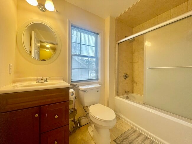 Photo - 34 Bingham Ave