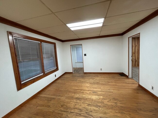 Photo - 922 S Spring St