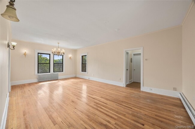 Photo - 176 Colonial Pkwy Unit 2S