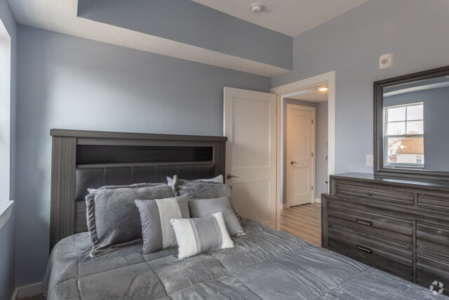 1BD, 1BA - 615SF