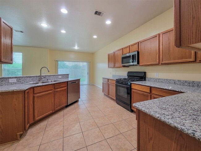 Photo - 11034 Dellrose Crossing Dr