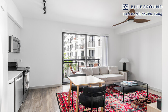 Building Photo - 221 SW 12th St Rental