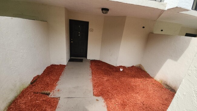 Photo - 820 Lavers Cir Unit G104