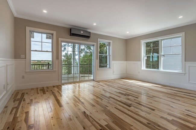 Photo - 172 Bigelow St Unit 1