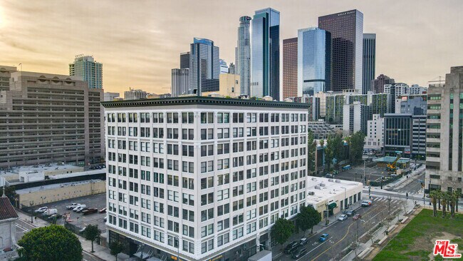 Building Photo - 108 W 2nd St Unit 309 Rental