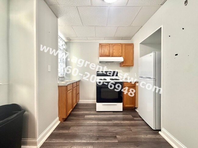 Photo - 1711 W Main St Unit #2