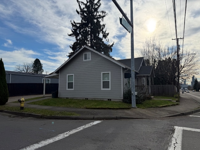 Photo - 3015 Fruit Valley Rd