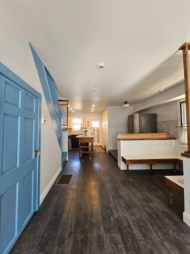 Photo - 513 Poplar St