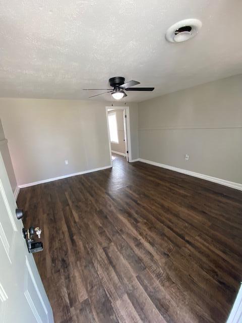 Photo - 244 Warnock St