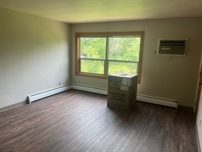 Photo - 318 Island Dr Unit 318-14