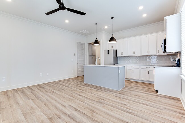 Photo - One Athens Apartments