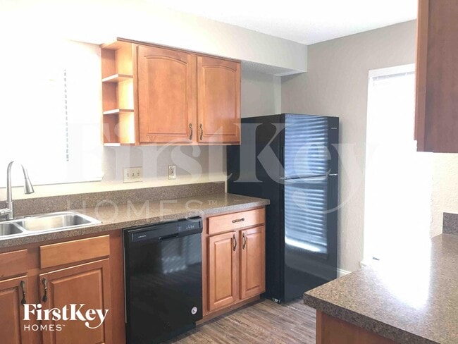 Photo - 1007 Creighton Ct