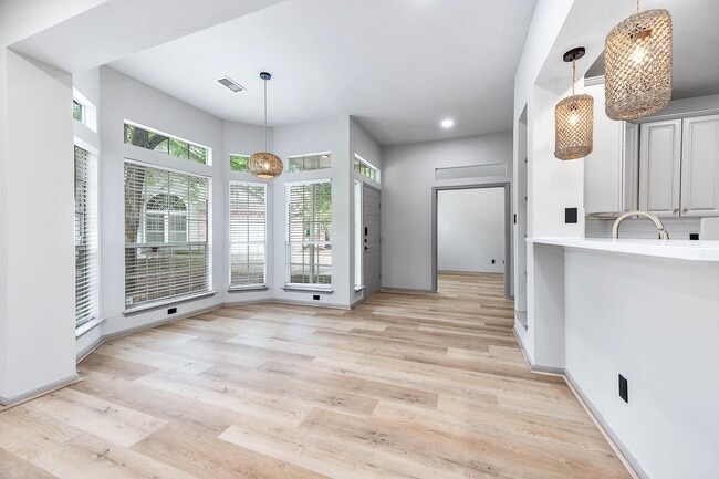 Photo - 83 S Spiral Vine Cir