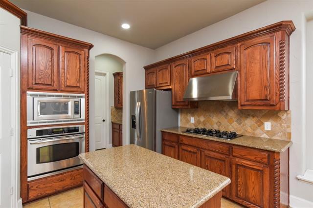 Photo - 9750 Candlewood Dr