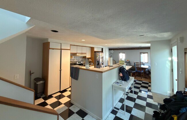 Photo - 61 6th St Unidad A