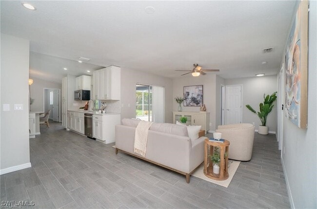 Photo - 830 El Dorado Pkwy W