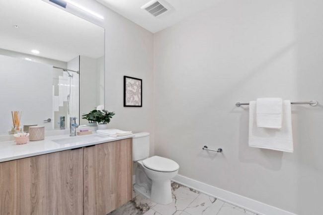 Photo - 1116 W Van Buren St
