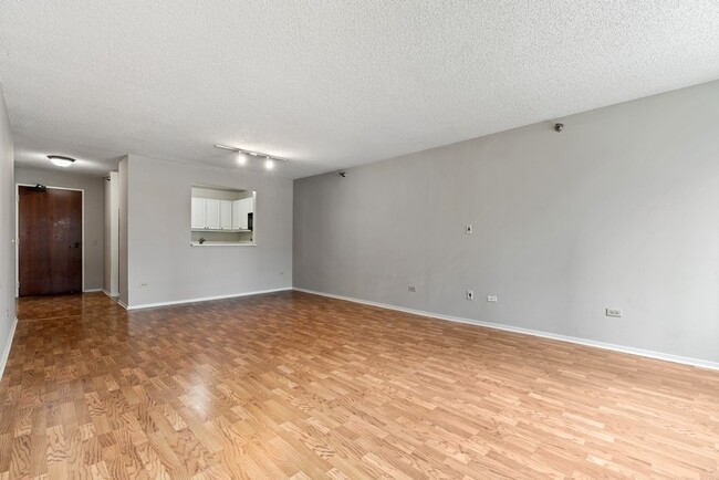 Photo - 440 N McClurg Ct Unit 520