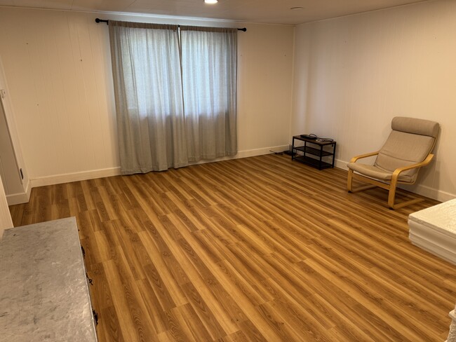 Photo - 923 McCandless Ave