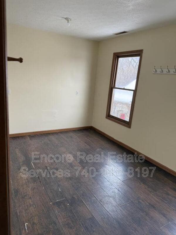 Photo - 91 N Buena Vista St