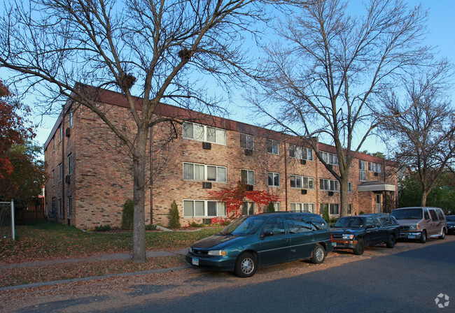 Corcoran Park Apartments - Corcoran Park Apartments