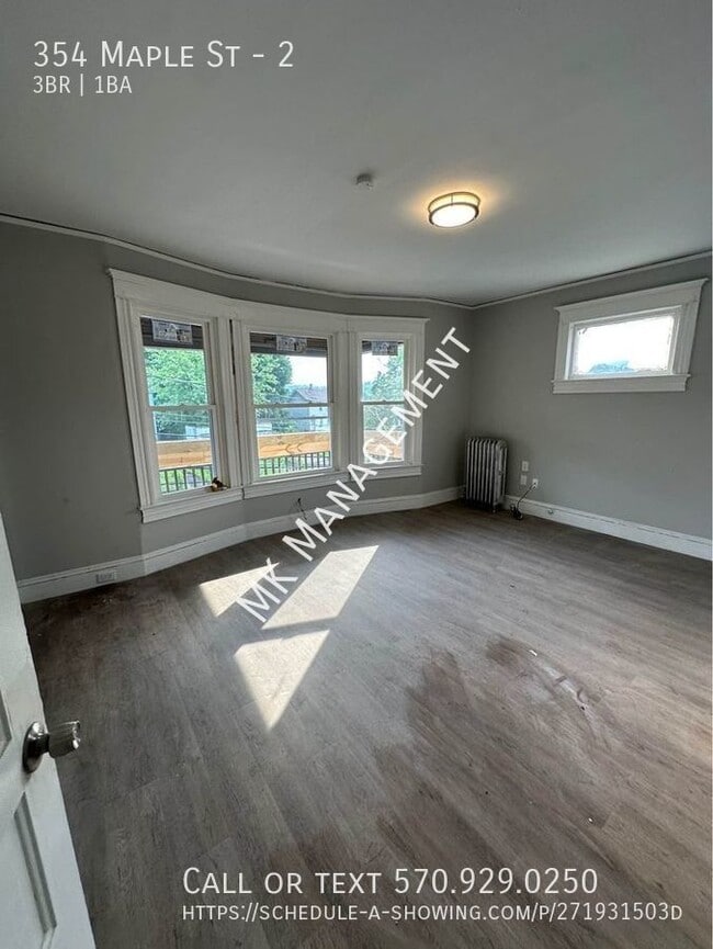 Photo - 352-354 Maple St Unit 2