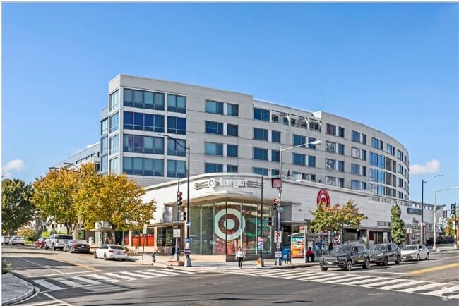 Building Photo - 4101 Albemarle St NW Unit 316 Rental