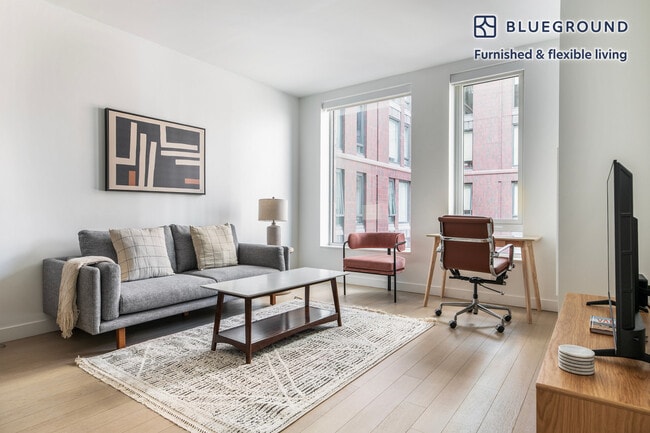 Building Photo - 370 Harrison Ave Rental