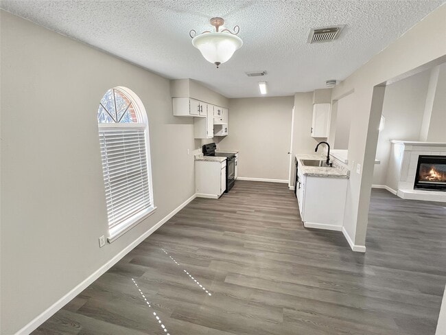 Photo - 15018 Cypress Green Dr