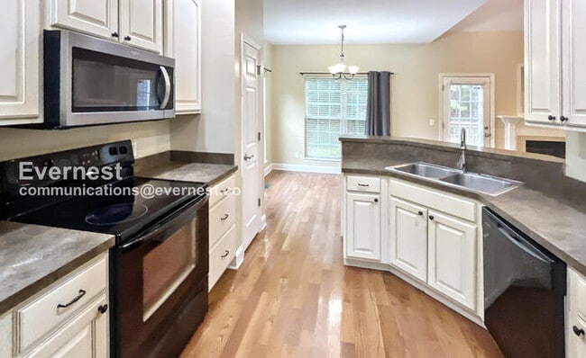 Photo - 2095 Baggett Rd