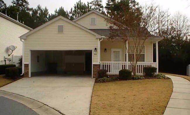 Photo - 972 Windcroft Cir NW
