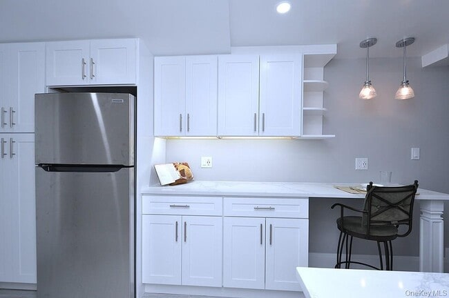 Photo - 105 Garth Rd Unit B3