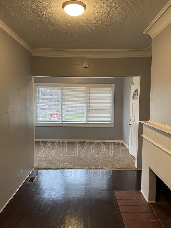 Photo - 3763 Broadway St Unidad #2