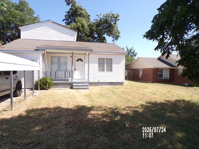 Building Photo - Newly renovated! Pet Friendly! Centrally l... Rental