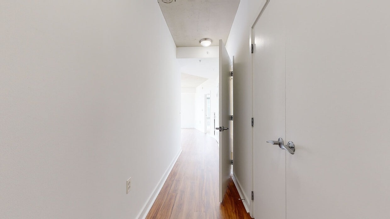 Photo - View 14 Apartments