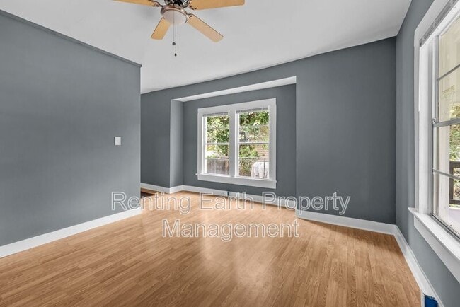 Photo - 3111 Avenue D