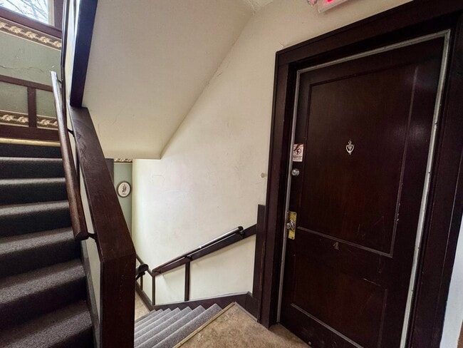 Photo - 1515 Taylor Ave