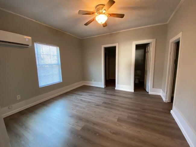 Photo - 817 W Matthews Ave Unidad A