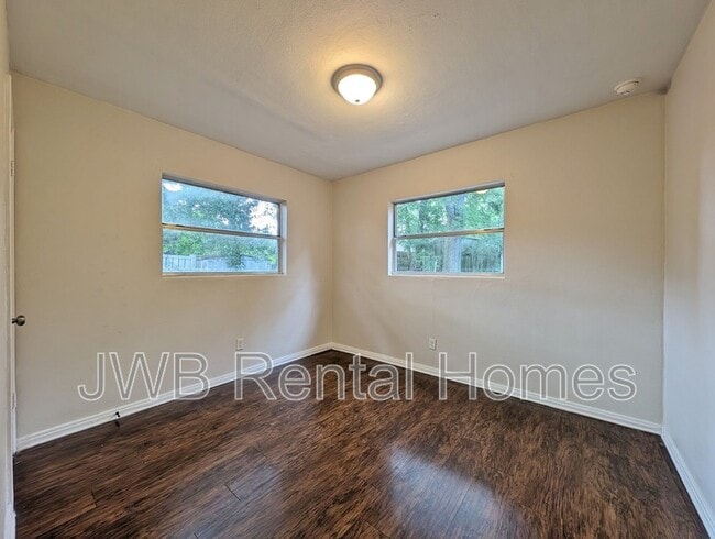 Photo - 3312 Ernest St