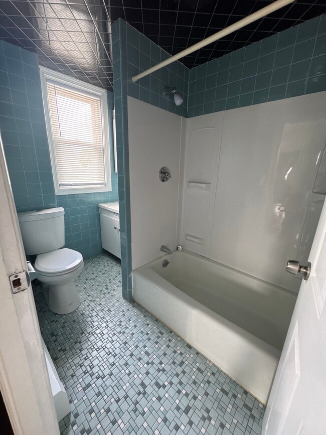 Photo - 49 Ivy St Unit apt 2