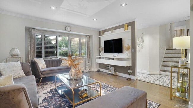 5 Crabapple Ln