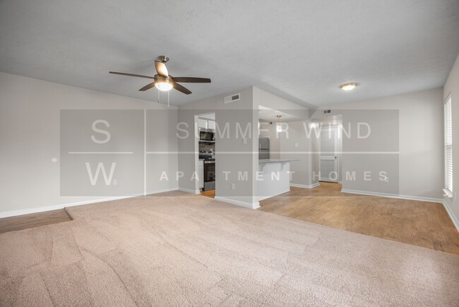 1x1 Living Room / Dining Room - Summer Wind Apartments