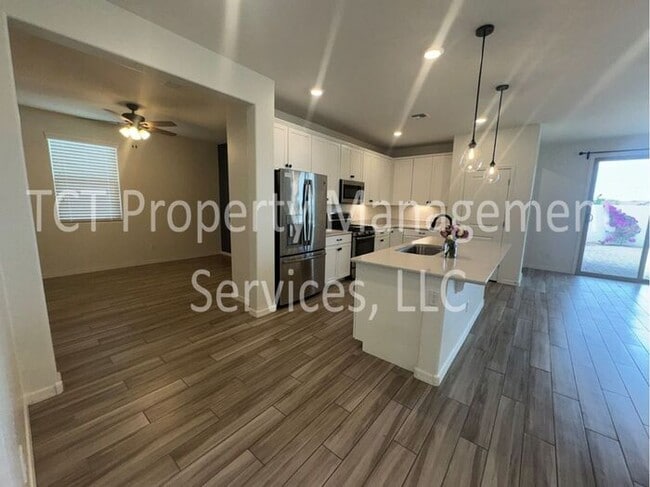 Photo - Move In Ready Home in The Parks