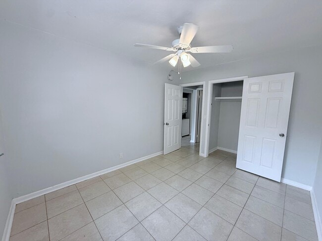 Photo - 809 2nd St Unit 3