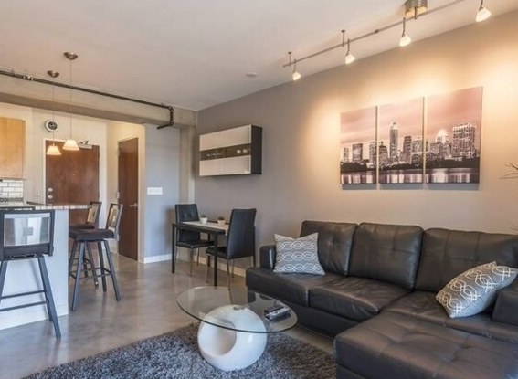Building Photo - 800 Brazos St Unit 802.4 Rental