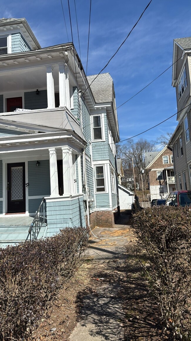 31 Blake St Unit 3