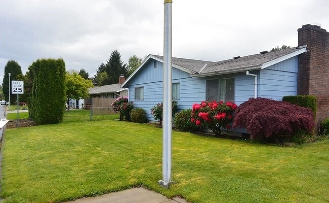Photo - 1105 N Parkway Ave
