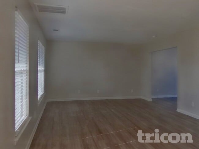 Photo - 1334 Peach Park Ln