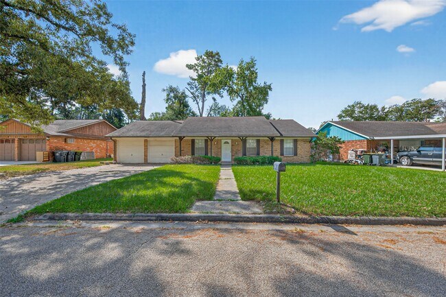 Photo - 108 Belvedere Dr
